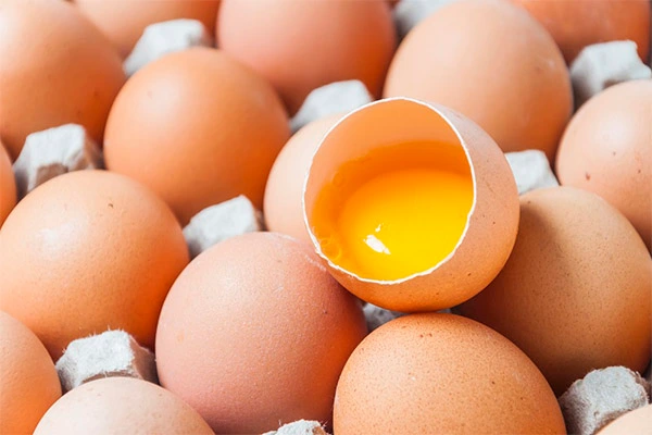 Raw eggs in cosmetics