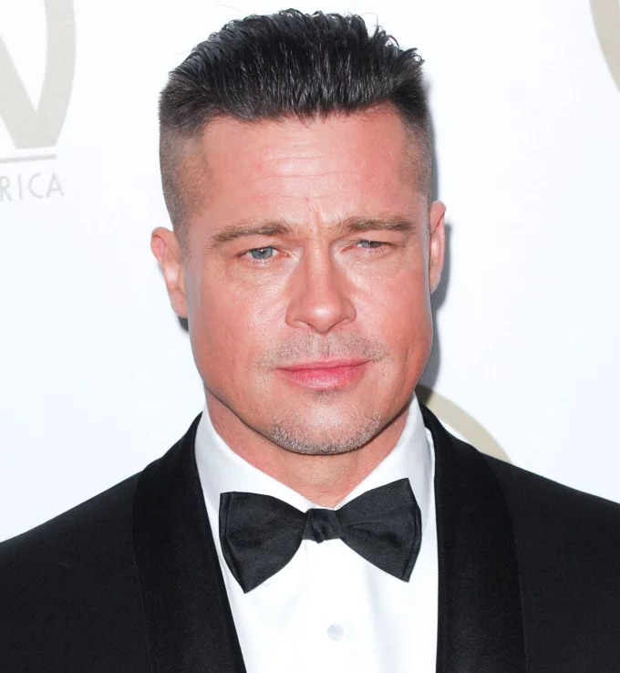 Sexy hairstyle for men: Brad Pitt's slicked back hair with shaved sides